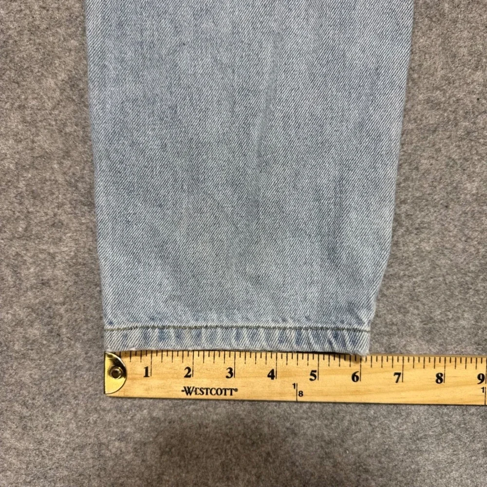 Vintage Liz Claiborne Lizwear Light Wash Tapered Jeans 27x28 Made in Israel